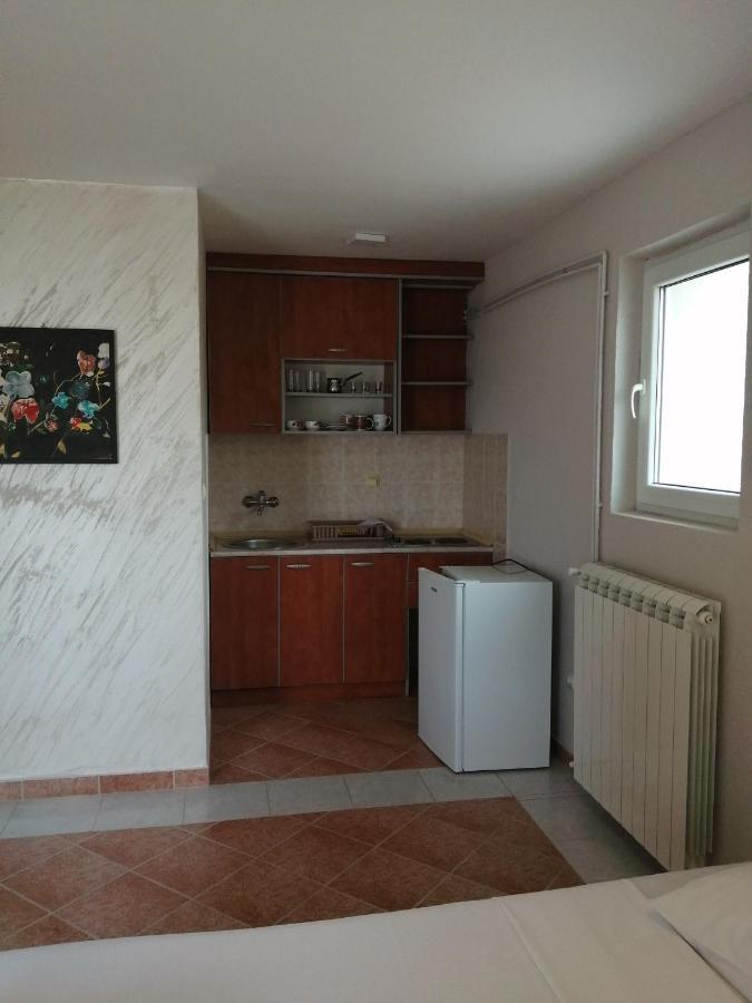 Apartmani In Будва Экстерьер фото